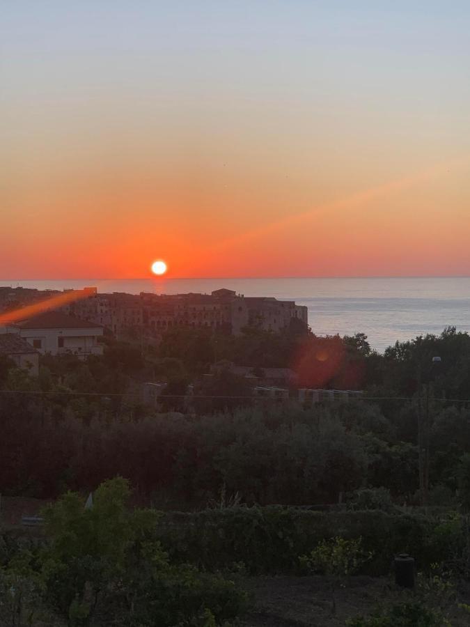 Aurantia - Mediterranean Tale Tropea Esterno foto